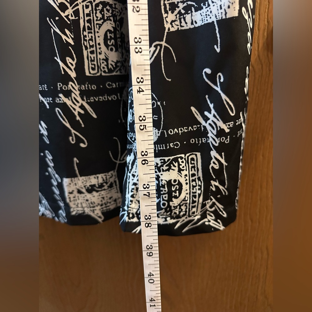 Black & White Script Print Maxi Skirt - Picture 4 of 4